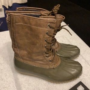 Steven Madden duck boots